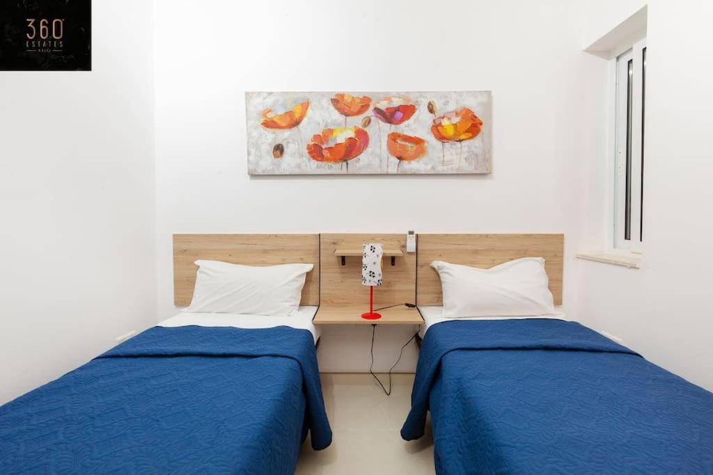 Comfy Apt With Terrace, 5 Mins To Sliema Ferries By 360 Estates Gzira Buitenkant foto